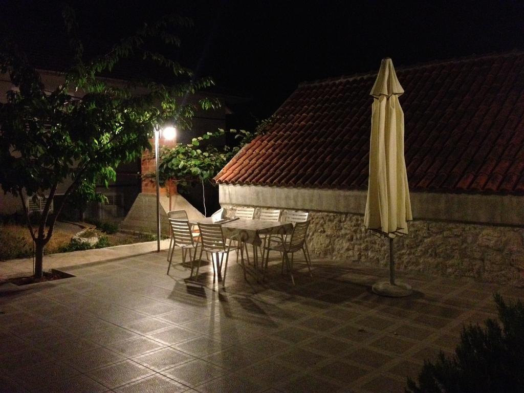 Apartments Petar Блаце Екстериор снимка